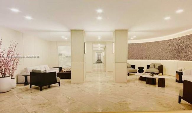 APT-510 - 19380 Collins Ave, Condo with 1 bedrooms, 2 bathrooms and null parking in Sunny Isles Beach FL | Image 23