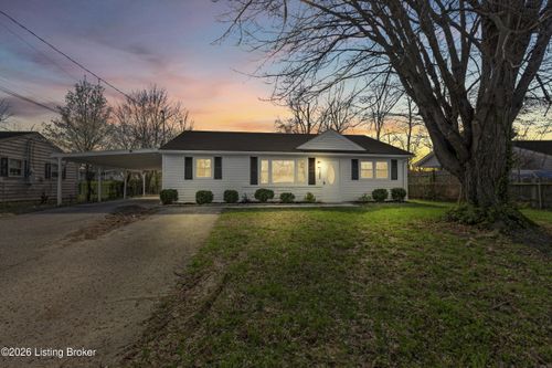 7408 Wimstock Ave, Louisville, KY, 40272-1256 | Card Image