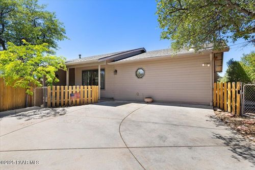 1844 Foothill Dr, Prescott, AZ, 86303-5537 | Card Image