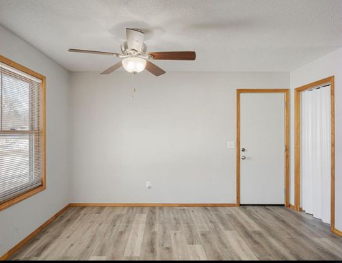 104 Woodland Ct, Princeton, MN, 55371-1028 | Card Image