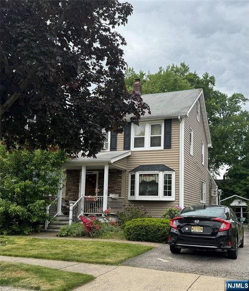 720 Berkley St, New Milford, NJ, 07646-2140 | Card Image