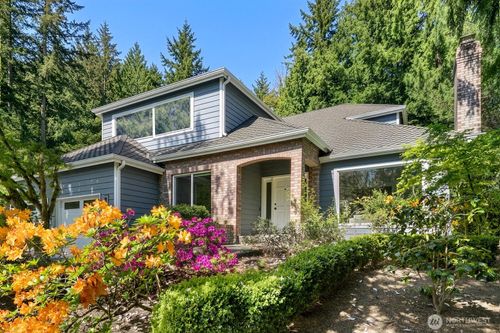 23216 Se 31st St, Sammamish, WA, 98075-6002 | Card Image
