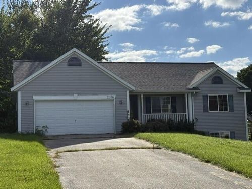 2076 Winston View Drive, Cedar Springs, MI, 49319 | Card Image