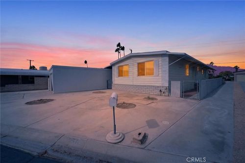 33183 Laura Dr, Thousand Palms, CA, 92276-4046 | Card Image