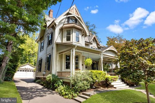 313 Washington Ave, NEWTOWN, PA, 18940-2127 | Card Image