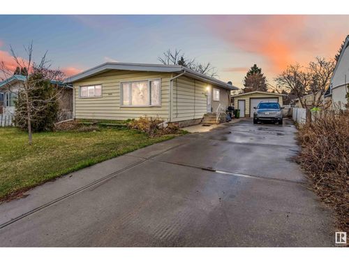 16314 96a Ave Nw, Edmonton, AB, T5P0E5 | Card Image