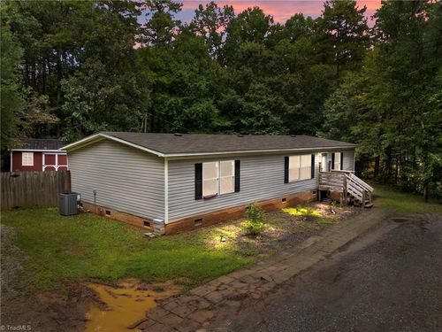250 Timber Ridge Dr, Salisbury, NC, 28144-8812 | Card Image