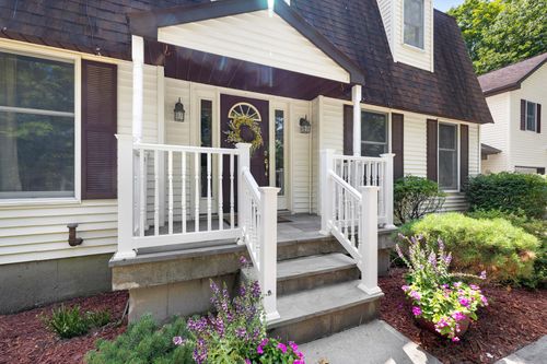 339 Kirbytown Rd, Middletown, NY, 10940-6892 | Card Image