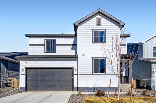 5881 Red Barn Ave, Mead, CO, 80504-1053 | Card Image