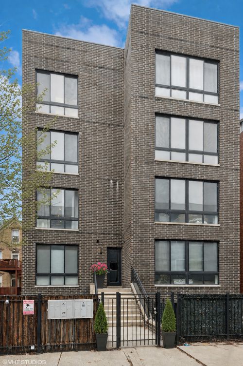 2s-1618 N Bosworth Ave, Chicago, IL, 60642-1417 | Card Image