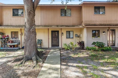 3920 Cedar Limb Ct, TAMPA, FL, 33614-2640 | Card Image