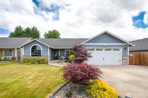 2496 Redwood Ave, Longview, WA, 98632-9391 | Card Image
