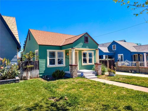 2731 N Pershing Ave, San Bernardino, CA, 92405-3537 | Card Image