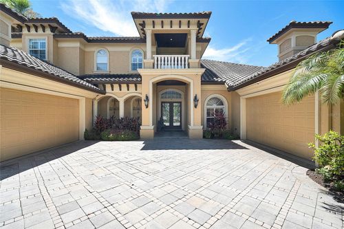 8707 Silverthorn Rd, LARGO, FL, 33777-3112 | Card Image