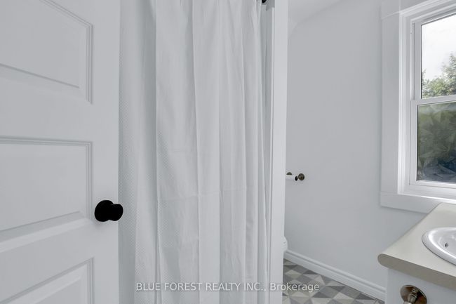 103 Erie St, House other with 3 bedrooms, 1 bathrooms and 3 parking in Saint Thomas ON | Image 20