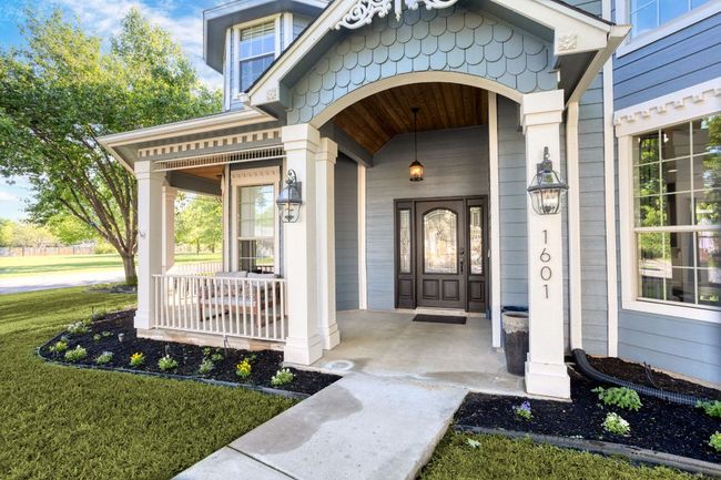 1601 Forest St, House other with 5 bedrooms, 4 bathrooms and null parking in Georgetown TX | Image 4