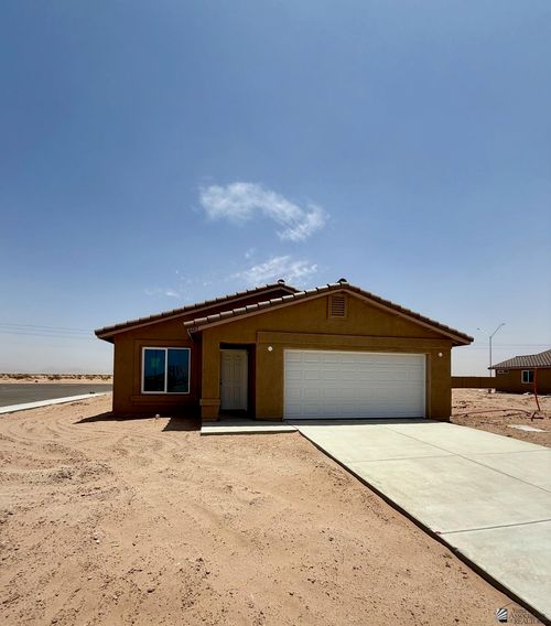 4687 S Ponderosa Trl, Yuma, AZ, 85365 | Card Image