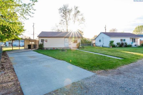 409 Winslow Ave, Richland, WA, 99352 | Card Image