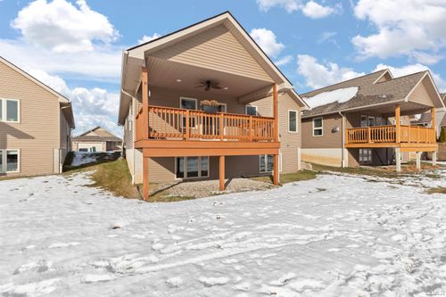 1018 Ridgeview Dr, Tecumseh, MI, 49286-8660 | Card Image