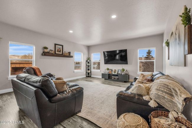 1962 Bluff Crest Rd, Home with 4 bedrooms, 3 bathrooms and null parking in Francis UT | Image 9