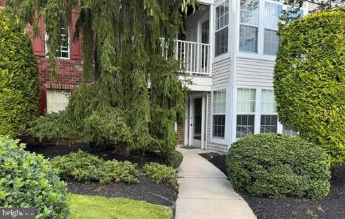 1 Inverness Cir, Evesham, NJ, 08053-4250 | Card Image