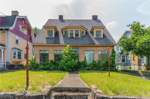 1332 Elm St, Youngstown, OH, 44505-2767 | Card Image
