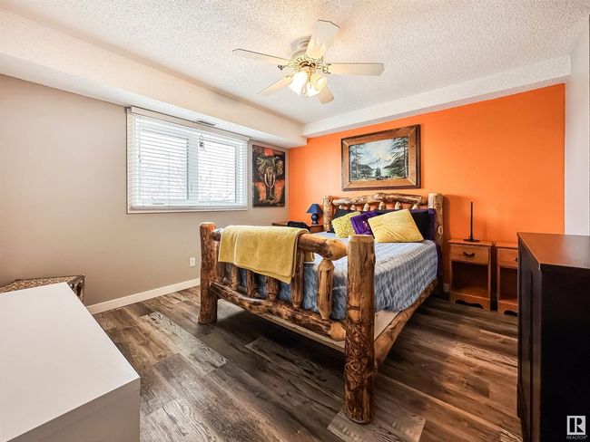 9131 99 St Nw, Condo with 2 bedrooms, 2 bathrooms and 1 parking in Edmonton AB | Image 15