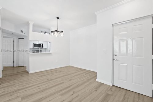 4303-17145 N Bay Rd, Sunny Isles Beach, FL, 33160-3451 | Card Image