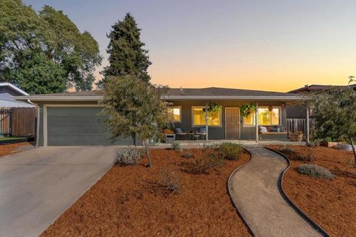 116 Lester Ct, Watsonville, CA, 95076 | Card Image