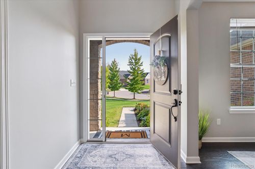 62249 Keeneland Ct, South Lyon, MI, 48178-8368 | Card Image