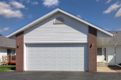 1-4006 Boardwalk St, Eau Claire, WI, 54701-8468 | Card Image