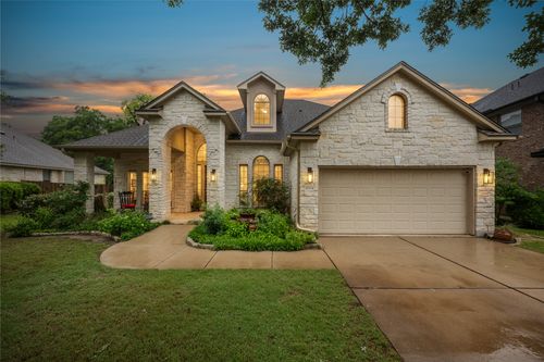 11704 Via Grande Dr, Austin, TX, 78739-1924 | Card Image