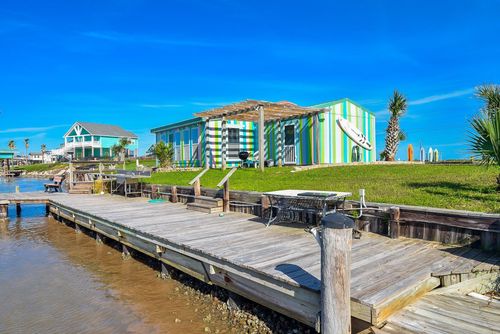 109 County Road 230, Sargent, TX, 77414-4265 | Card Image