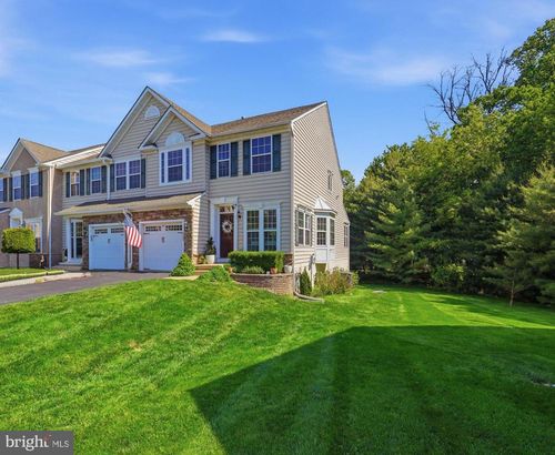 229-229 Tall Trees Cir, DOWNINGTOWN, PA, 19335-5371 | Card Image