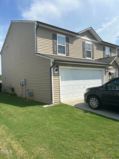 002-1280x960-covered-front-porch | Image 3