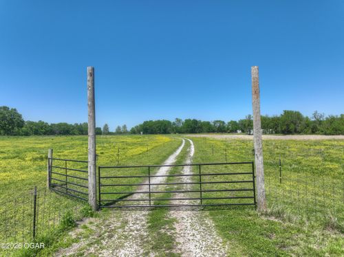 15785 Maple Road, Carthage, MO, 64836 | Card Image