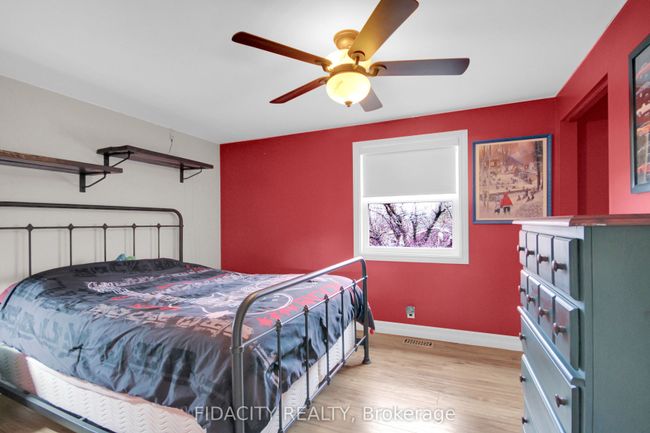 6657 Bluebird St, House other with 3 bedrooms, 3 bathrooms and 4 parking in Kars ON | Image 35