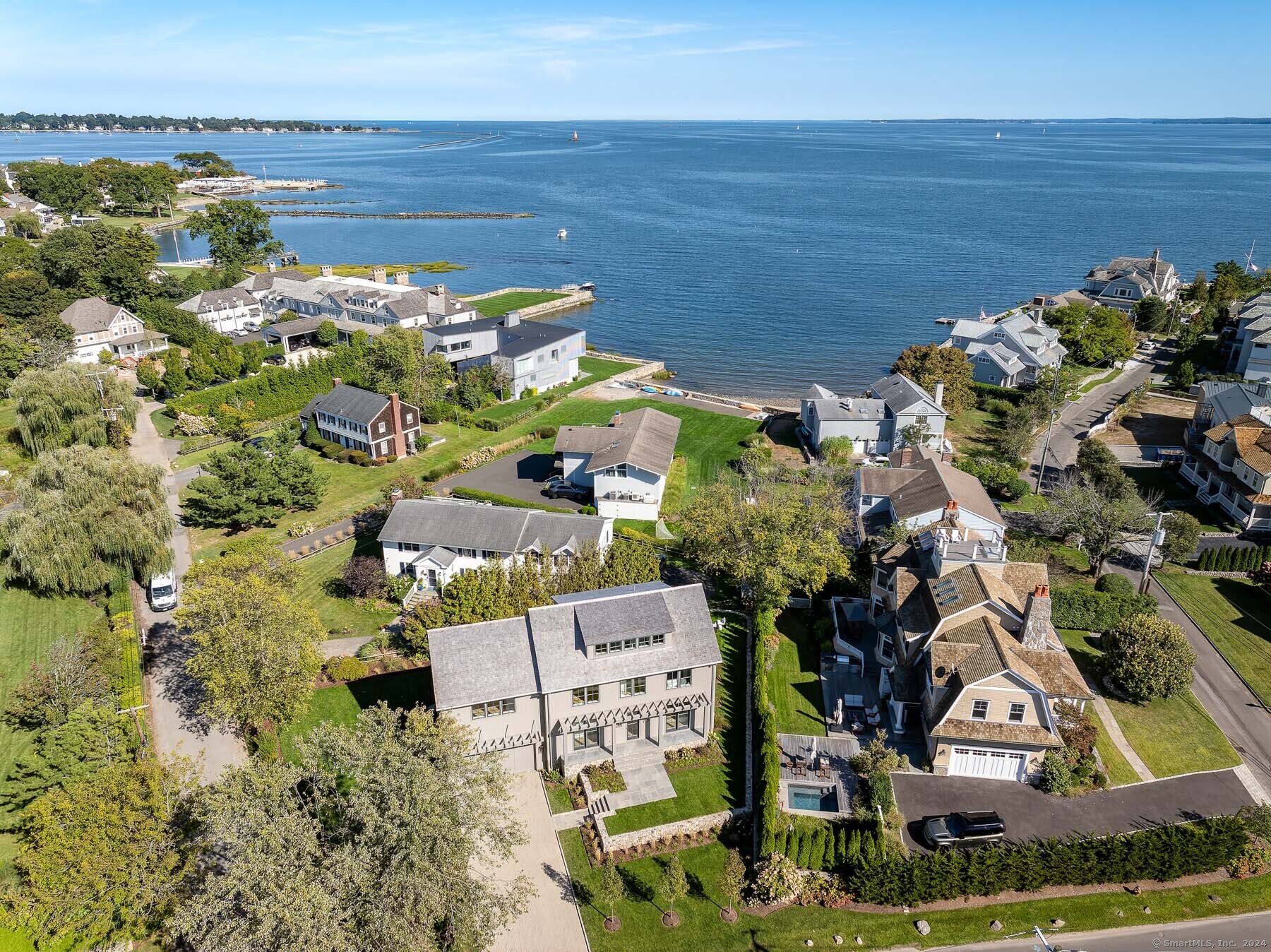 Shoreham Club Rd, Old Greenwich, CT 06870