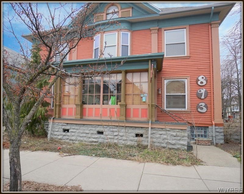 Saint James Pl, Buffalo, NY 14222