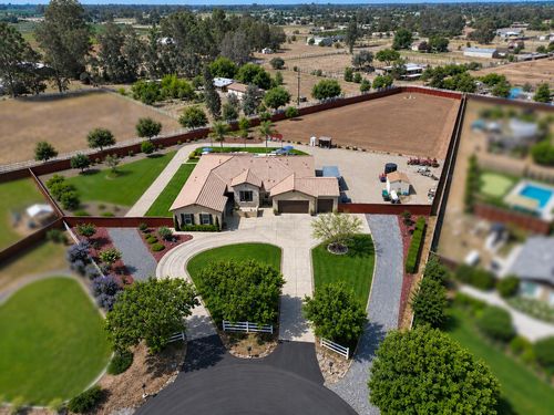 3741 N Mountain Hawk Court, Sanger, CA, 93657 | Card Image