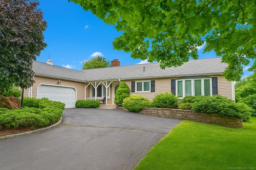 391 Hang Dog Ln, Wethersfield, CT, 06109-3930 | Card Image
