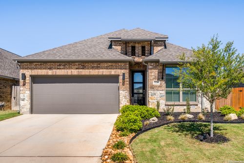 1720 Field Brk, Seguin, TX, 78155-3581 | Card Image