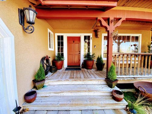 31733 Lake Meadow Rd, Acton, CA, 93510-2143 | Card Image