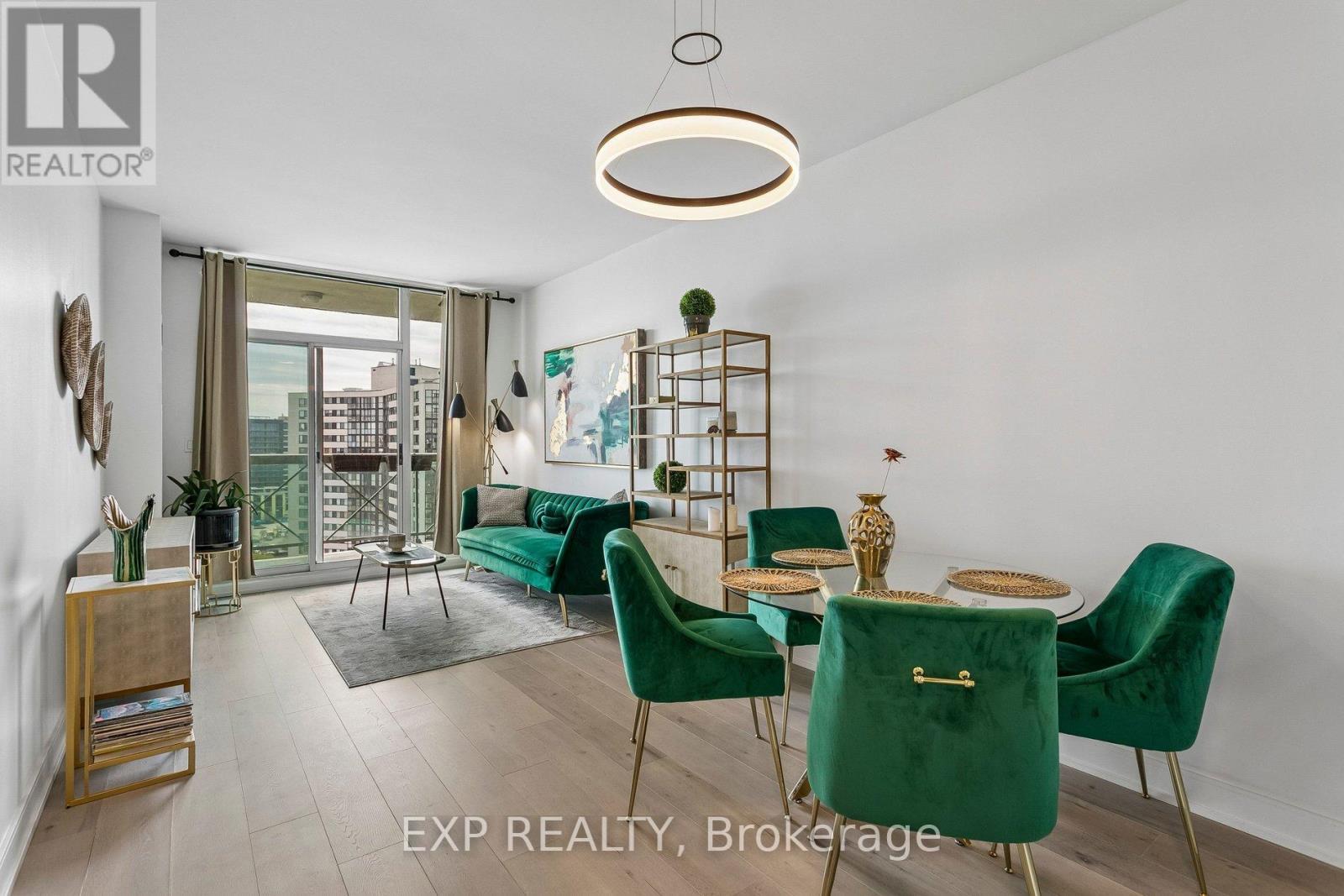 Residential in Mississauga (Rathwood) 5