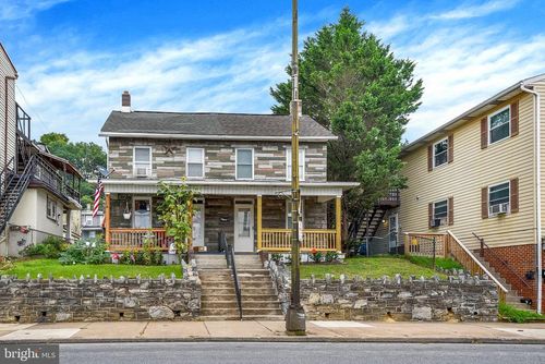 339 S Front St, STEELTON, PA, 17113-2535 | Card Image