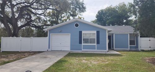 7515 Leon Ave, TEMPLE TERRACE, FL, 33637-7323 | Card Image