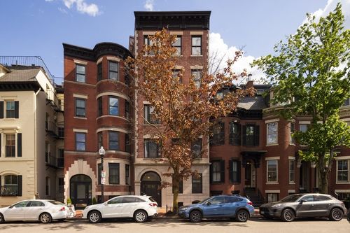 5-26 Montgomery, Boston, MA, 02116 | Card Image