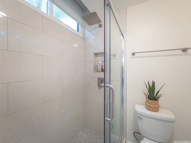 APT-210B - 1020 Aoloa Pl, Condo with 3 bedrooms, 2 bathrooms and 2 parking in Kailua HI | Image 12