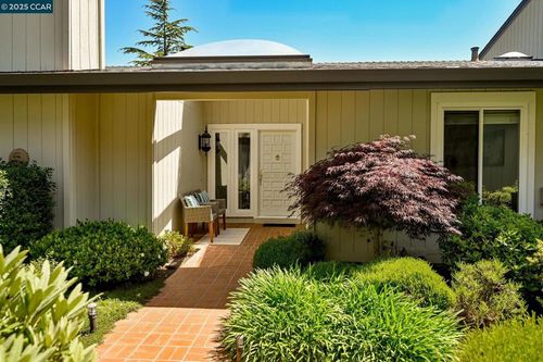 112 Alta Mesa Ct, Moraga, CA, 94556-2012 | Card Image