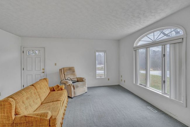 7493 S Saginaw St, House other with 3 bedrooms, 3 bathrooms and null parking in New Lothrop MI | Image 12